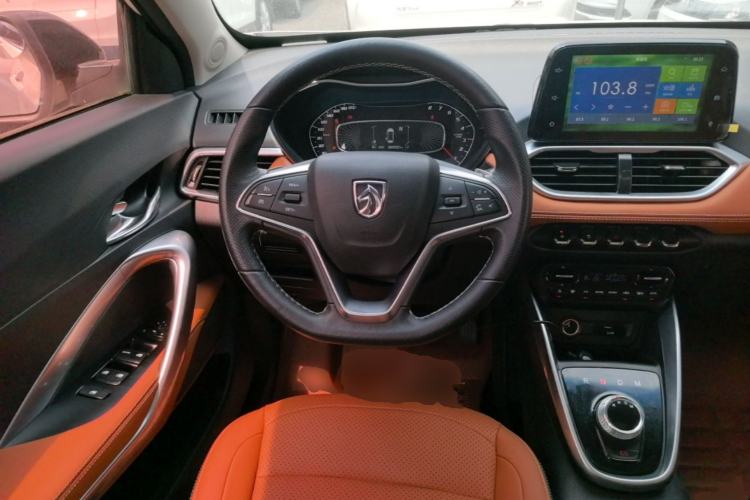 Used Baojun 510 2017 1.5L Automatic Luxury Model Steering Wheel