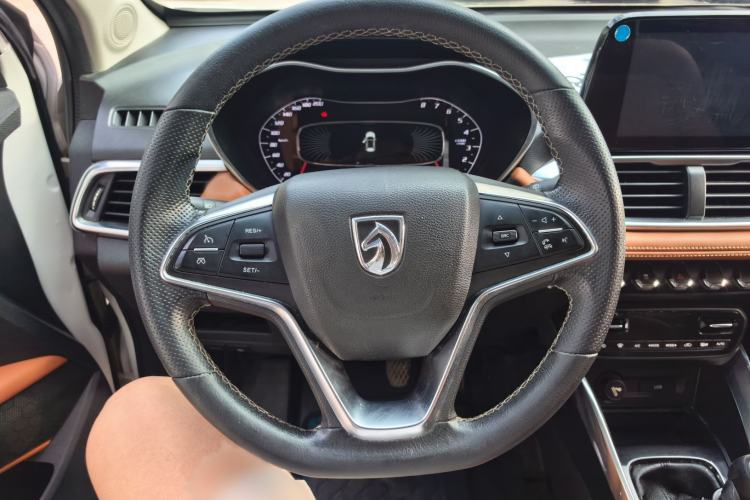 Used Baojun 510 2017 1.5L Manual Luxury Model Steering Wheel