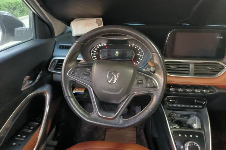 Used Baojun 510 2017 1.5L Automatic Luxury Model Steering Wheel