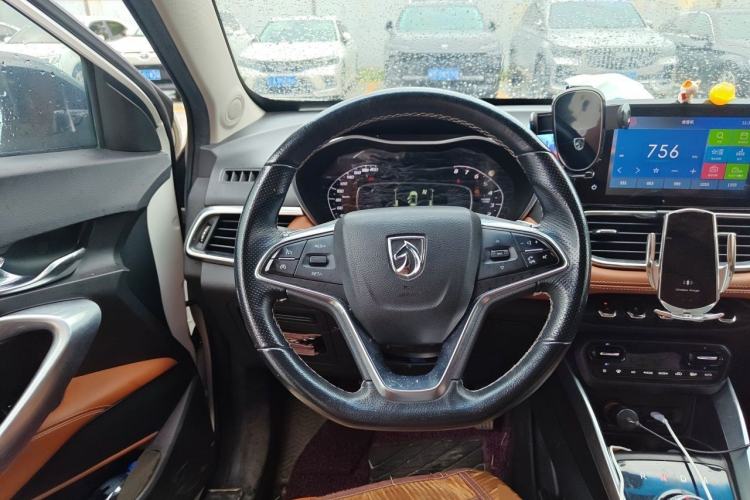 Used Baojun 510 2017 1.5L Automatic Luxury Model Steering Wheel