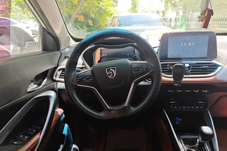 Used Baojun 510 2017 1.5L Manual Luxury Model Steering Wheel