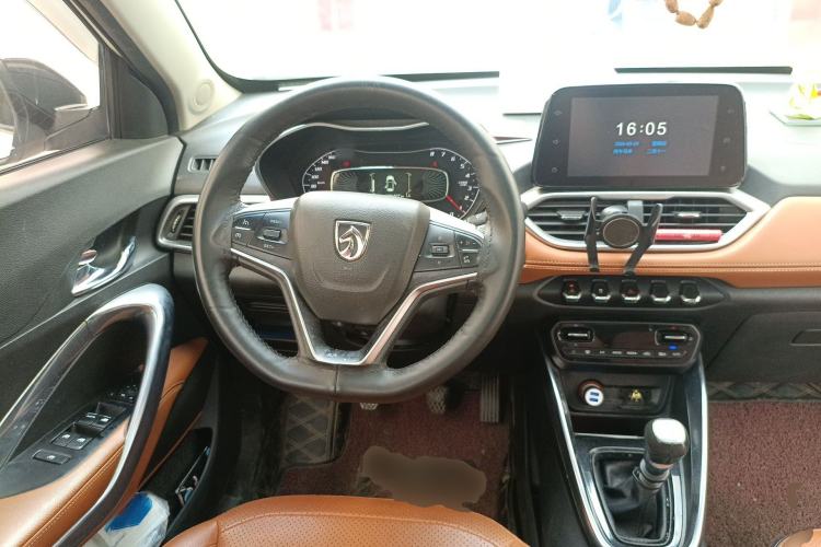 Used Baojun 510 2017 1.5L Manual Luxury Model Steering Wheel