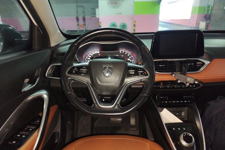 Used Baojun 510 2017 1.5L Automatic Luxury Model Steering Wheel
