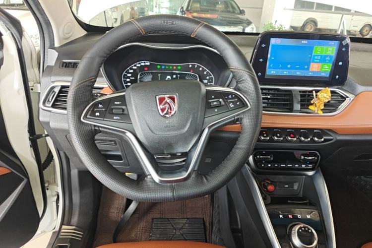 Used Baojun 510 2017 1.5L Automatic Luxury Model Steering Wheel