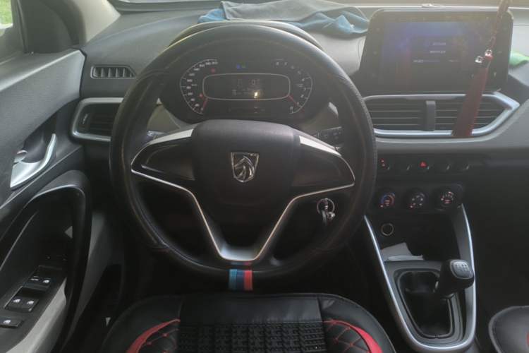 Used Baojun 510 2017 1.5L manual Comfort trim Steering Wheel