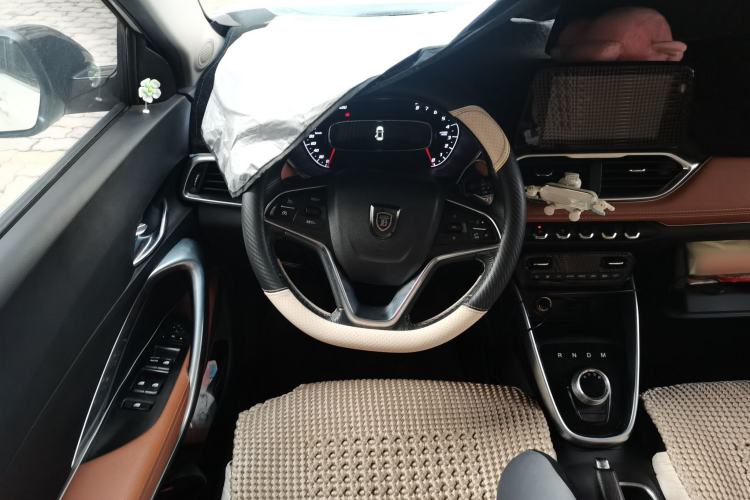 Used Baojun 510 2017 1.5L Automatic Luxury Model Steering Wheel