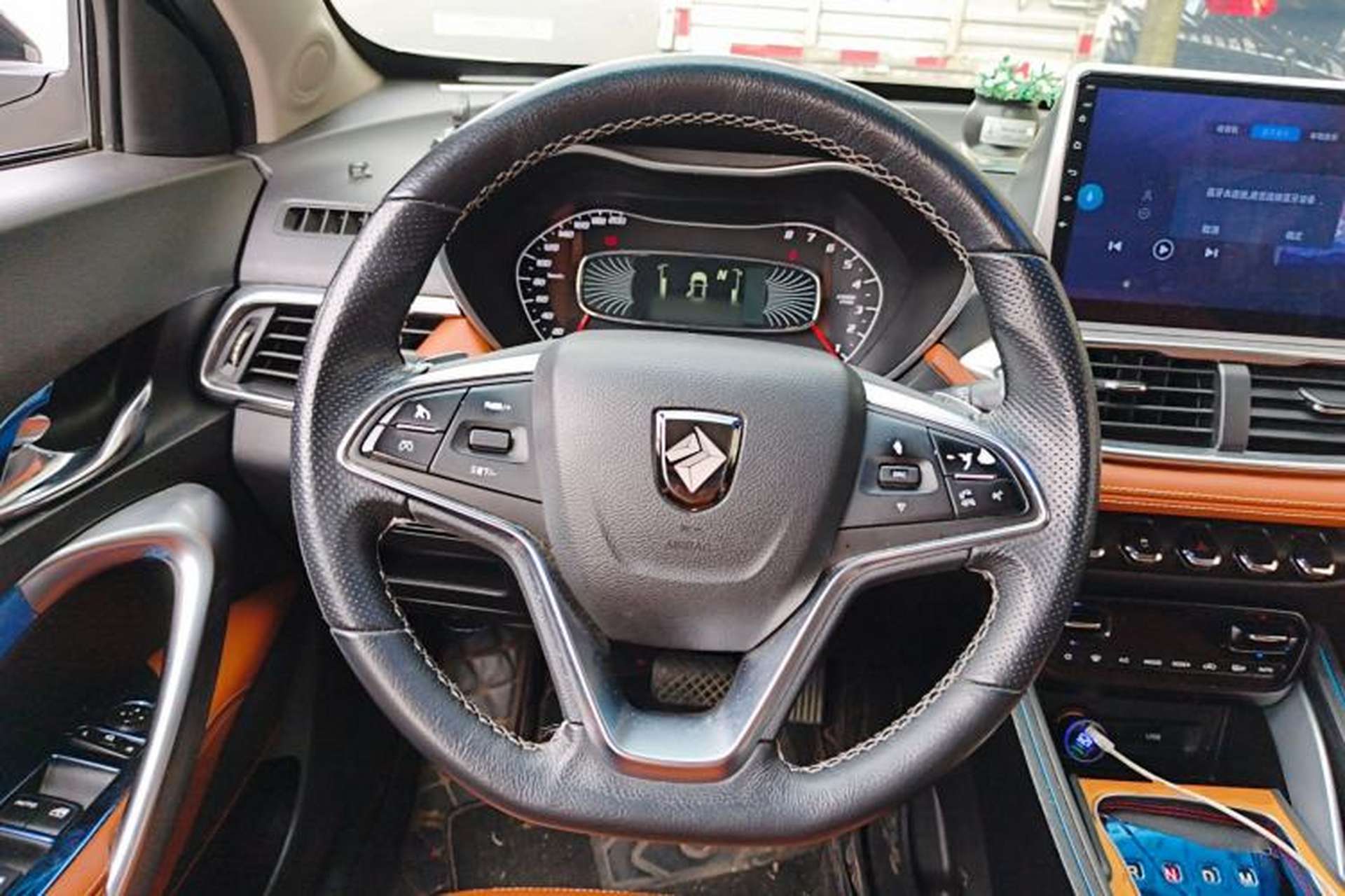 Used Baojun 510 2017 1.5L Automatic Luxury Model Steering Wheel