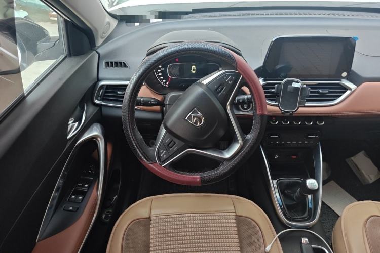Used Baojun 510 2017 1.5L Manual Luxury Model Steering Wheel