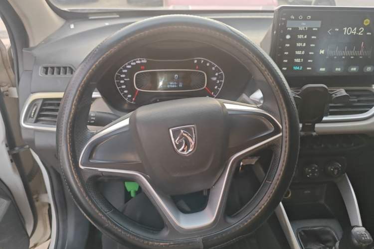 Used Baojun 510 2017 1.5L manual Comfort trim Steering Wheel