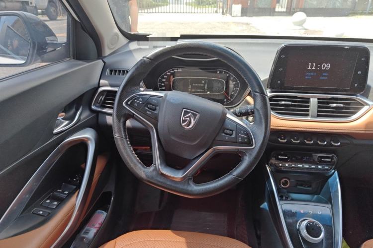 Used Baojun 510 2017 1.5L Automatic Luxury Model Steering Wheel
