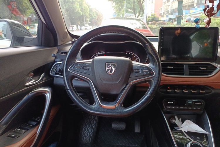 Used Baojun 510 2017 1.5L Automatic Luxury Model Steering Wheel