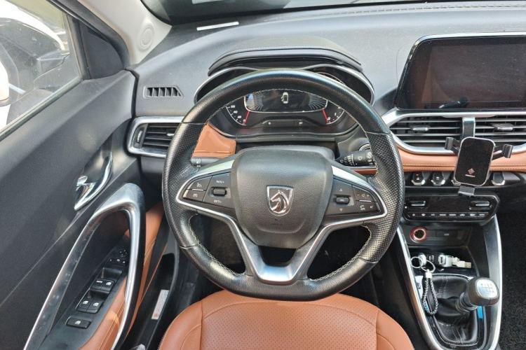 Used Baojun 510 2017 1.5L Manual Luxury Model Steering Wheel