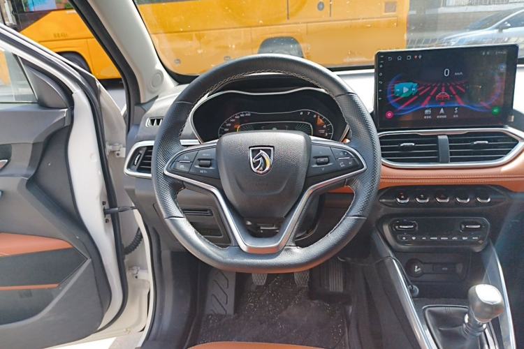 Used Baojun 510 2017 1.5L Manual Luxury Model Steering Wheel