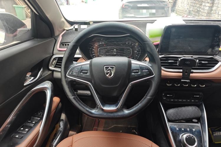 Used Baojun 510 2017 1.5L Automatic Luxury Model Steering Wheel
