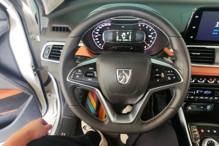 Used Baojun 510 2017 1.5L Automatic Luxury Model Steering Wheel