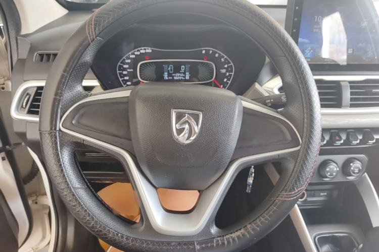 Used Baojun 510 2017 1.5L manual Comfort trim Steering Wheel