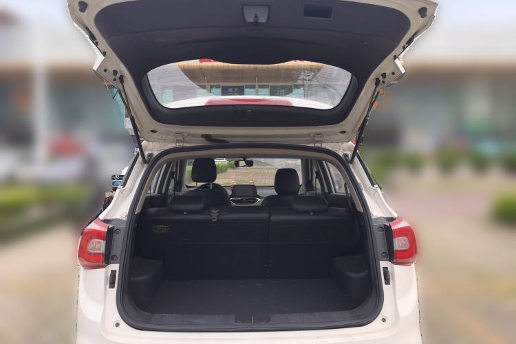 Used Baojun 510 2017 1.5L Manual Fashion Model Trunk