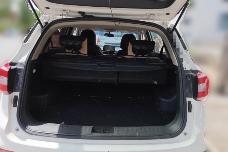 Used Baojun 510 2017 1.5L Manual Luxury Model Trunk
