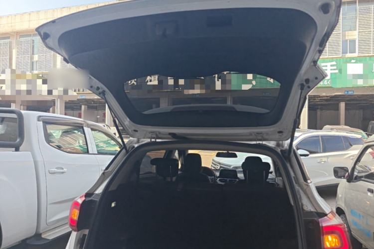 Used Baojun 510 2017 1.5L Manual Fashion Model Trunk