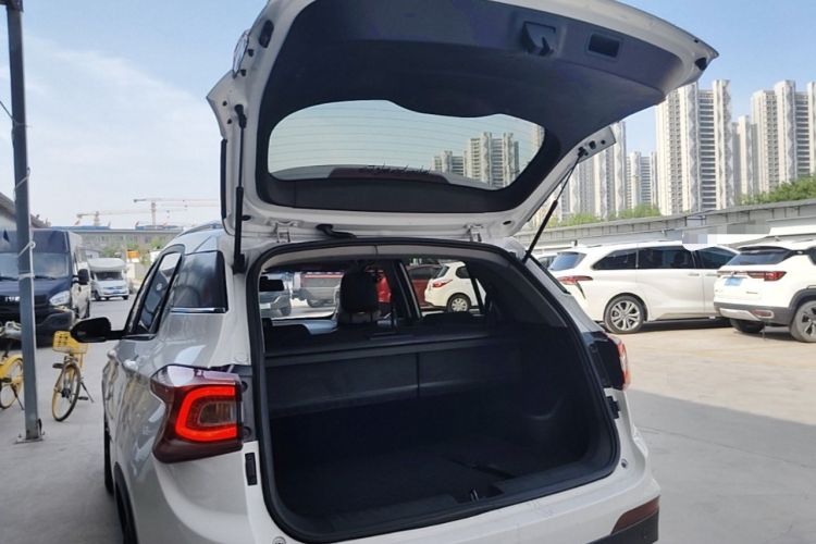 Used Baojun 510 2017 1.5L Automatic Luxury Model Trunk