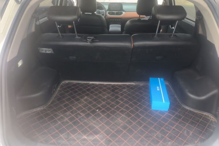 Used Baojun 510 2017 1.5L Automatic Luxury Model Trunk