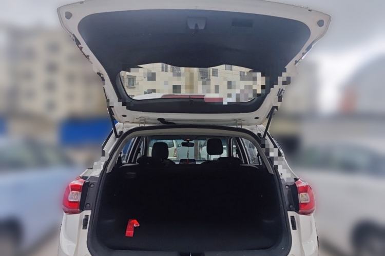 Used Baojun 510 2017 1.5L Manual Fashion Model Trunk