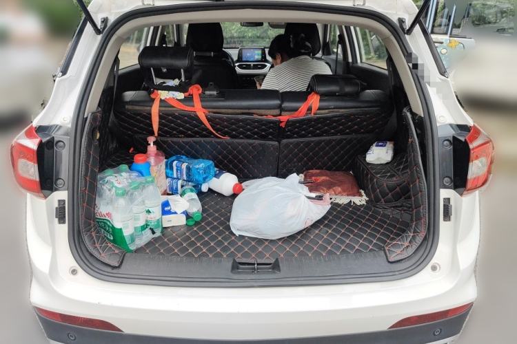 Used Baojun 510 2017 1.5L Automatic Fashion Model Trunk