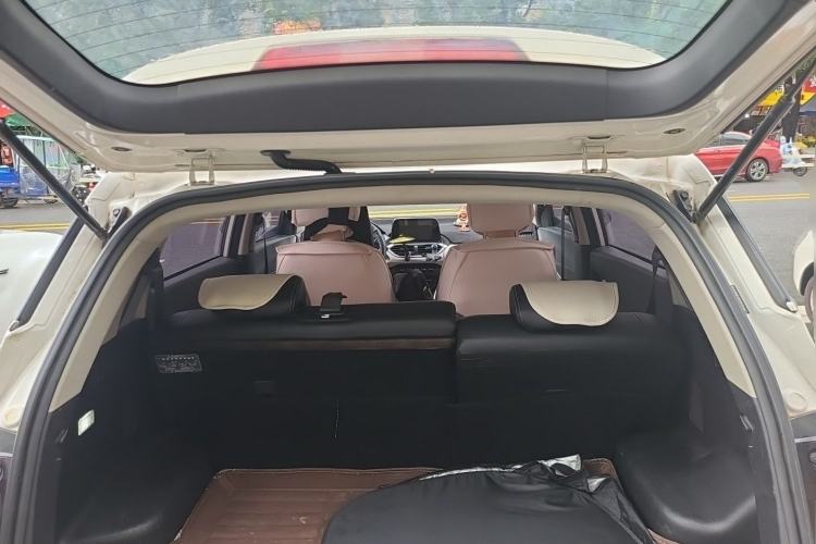 Used Baojun 510 2017 1.5L Manual Fashion Model Trunk