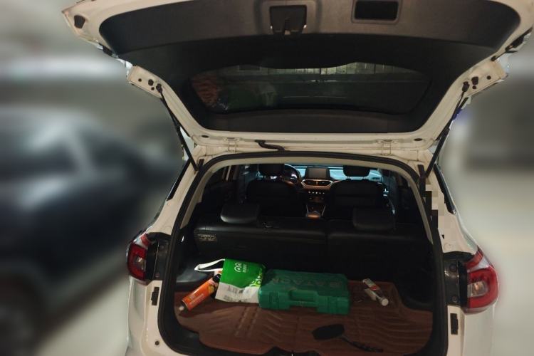 Used Baojun 510 2017 1.5L Automatic Fashion Model Trunk