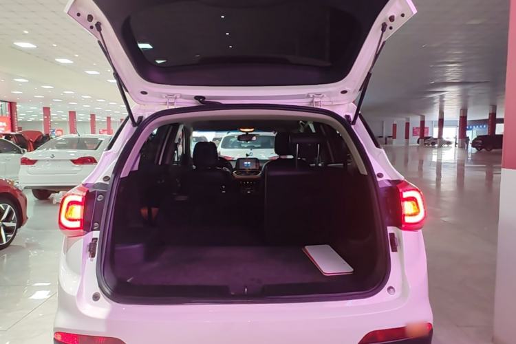 Used Baojun 510 2017 1.5L Manual Luxury Model Trunk
