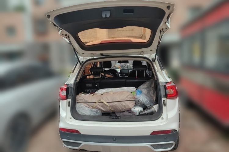 Used Baojun 510 2017 1.5L Manual Fashion Model Trunk