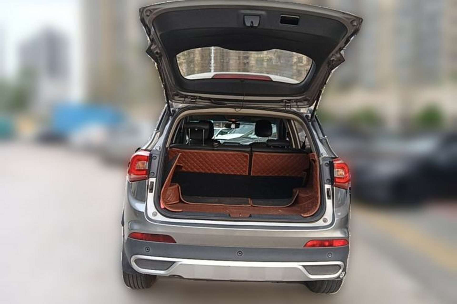 Used Baojun 510 2017 1.5L Automatic Fashion Model Trunk