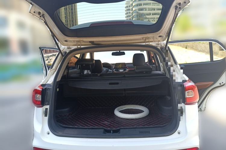 Used Baojun 510 2017 1.5L Automatic Luxury Model Trunk