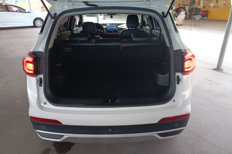 Used Baojun 510 2017 1.5L Manual Luxury Model Trunk