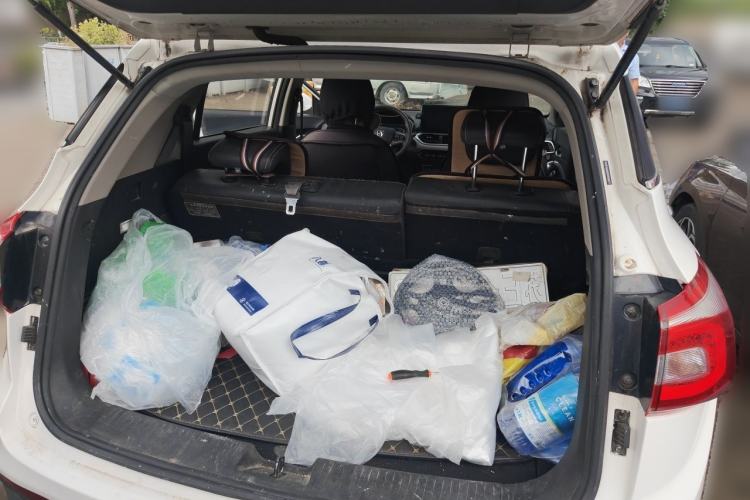 Used Baojun 510 2017 1.5L Automatic Fashion Model Trunk
