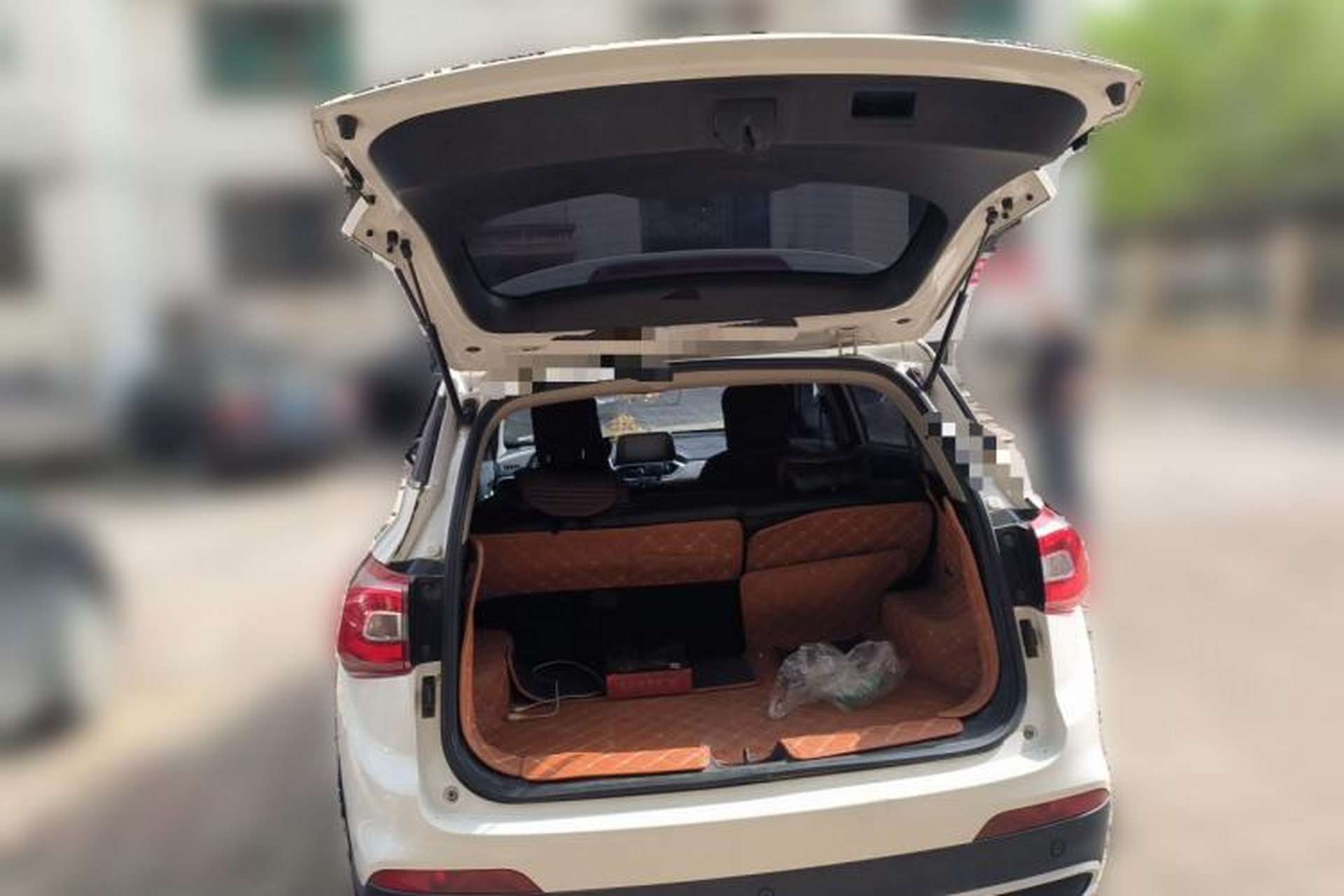 Used Baojun 510 2017 1.5L Automatic Fashion Model Trunk