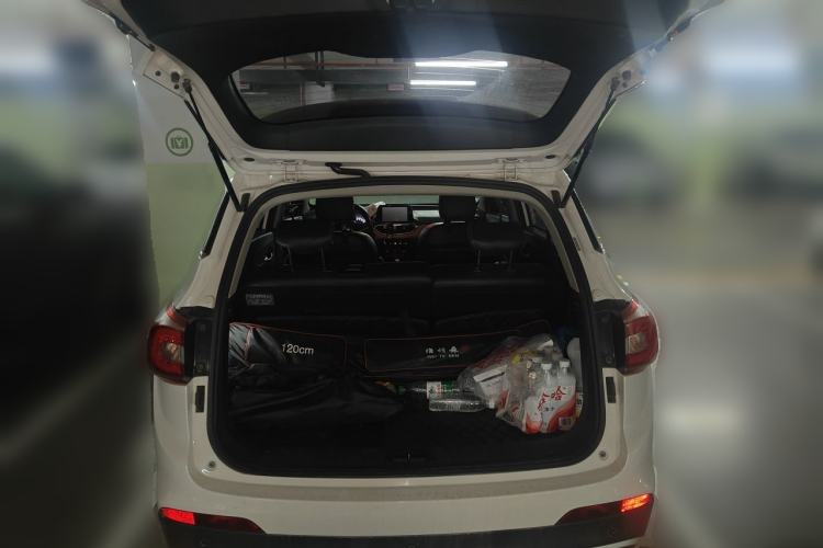Used Baojun 510 2017 1.5L Manual Fashion Model Trunk