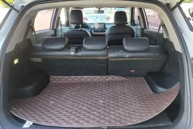 Used Baojun 510 2017 1.5L Manual Luxury Model Trunk