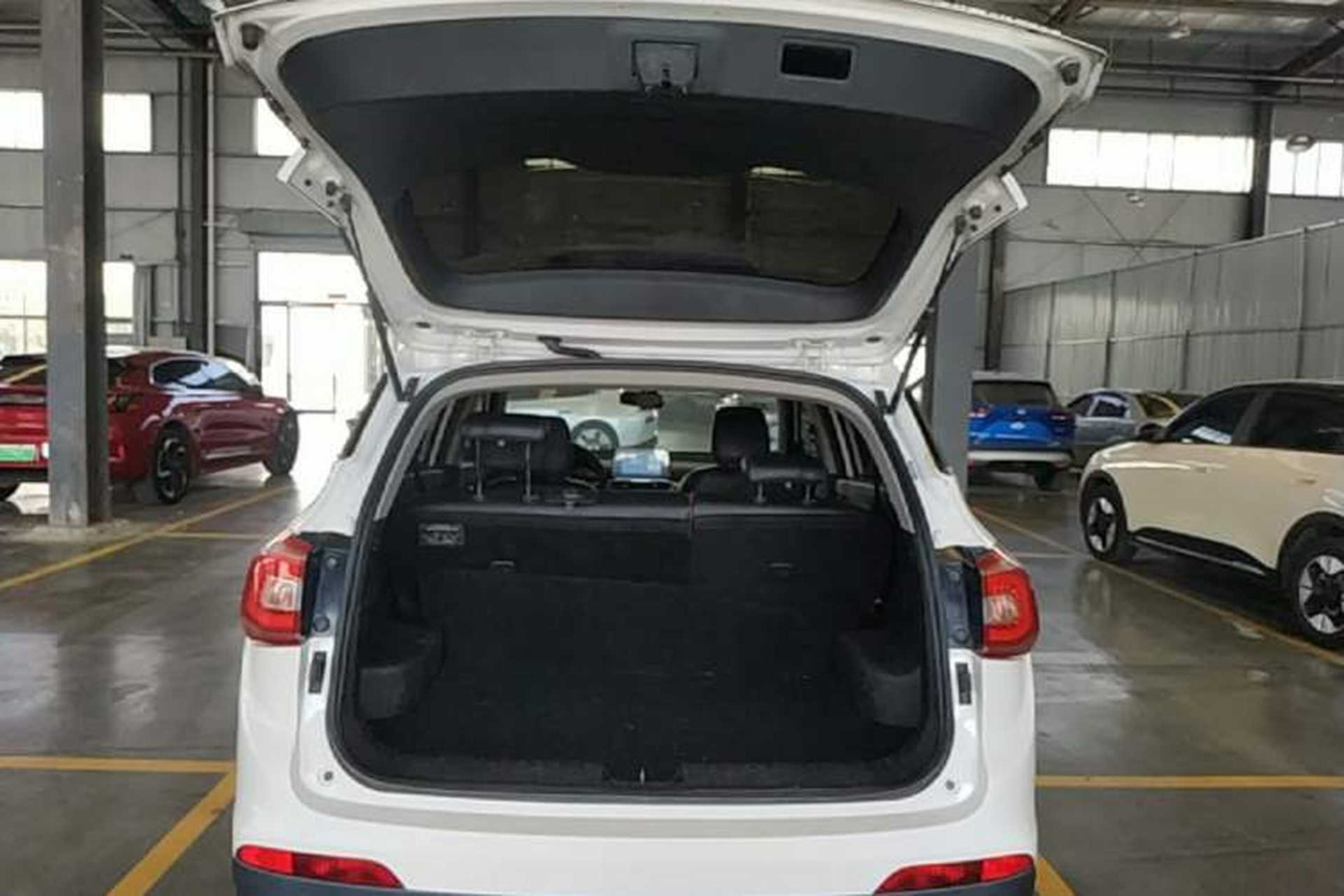 Used Baojun 510 2017 1.5L Manual Luxury Model Trunk