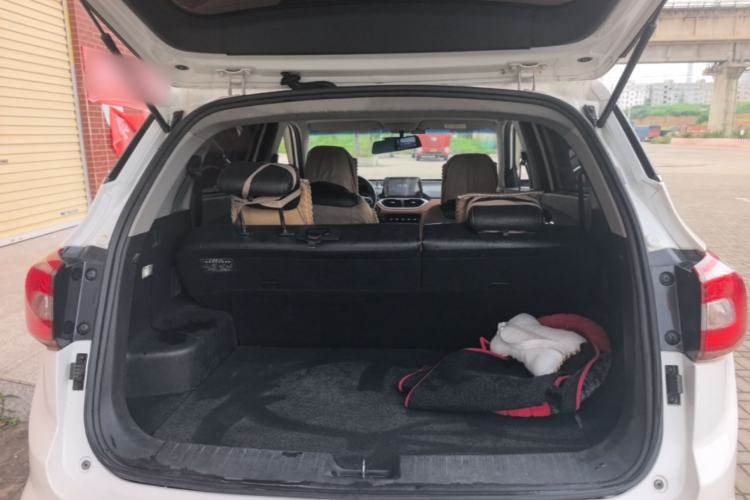 Used Baojun 510 2017 1.5L Manual Luxury Model Trunk