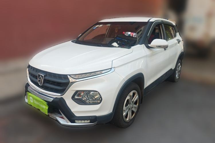 Used Baojun 510 2017 1.5L manual Comfort trim Guazi used car, China used car export, Used car for sale, Used cars, Cheapest cars for sale