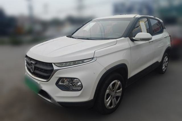 Used Baojun 510 2017 1.5L manual Comfort trim