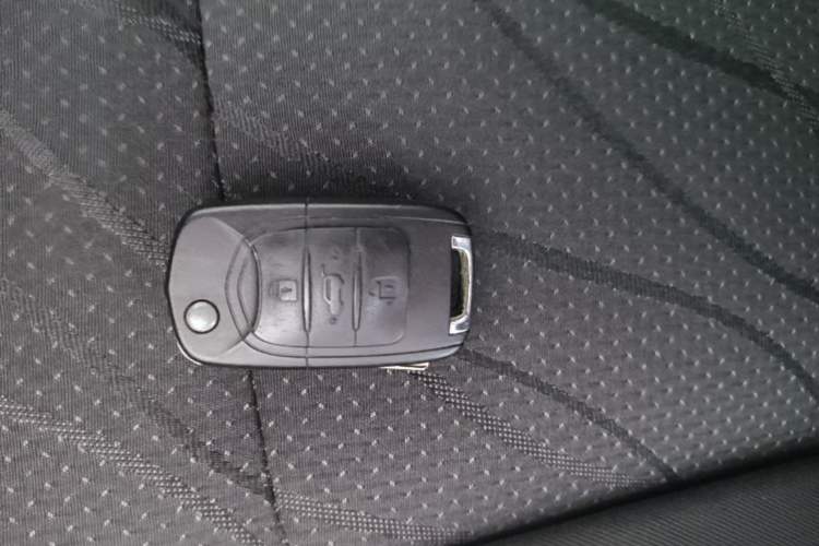 Used Baojun 510 2017 1.5L manual Comfort trim Vehicle Key