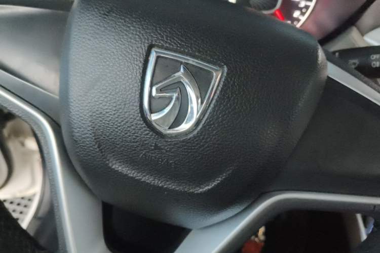 Used Baojun 510 2017 1.5L manual Comfort trim Vehicle Key