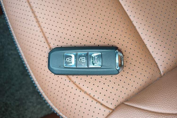 Used Baojun 510 2017 1.5L Manual Luxury Model Vehicle Key