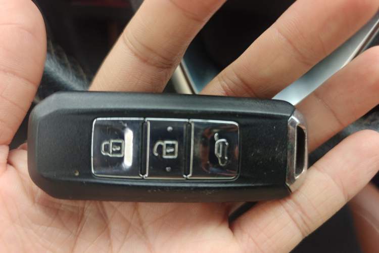 Used Baojun 510 2017 1.5L Manual Luxury Model Vehicle Key
