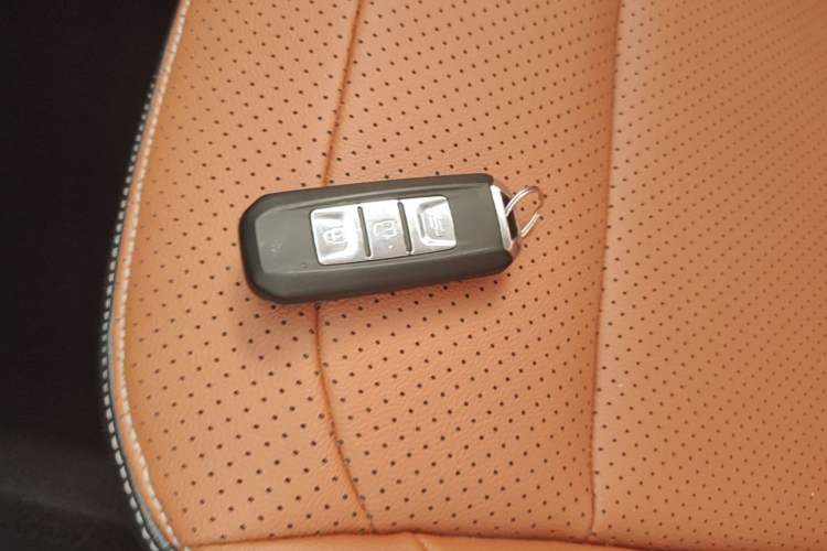 Used Baojun 510 2017 1.5L Manual Luxury Model Vehicle Key