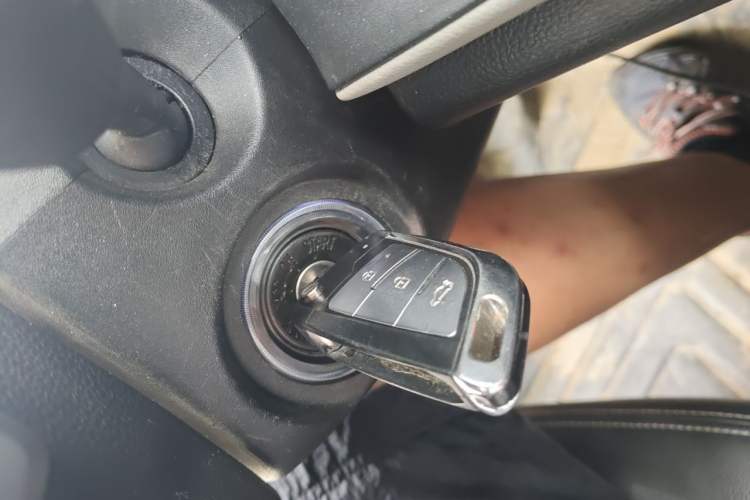 Used Baojun 510 2017 1.5L Automatic Fashion Model Vehicle Key