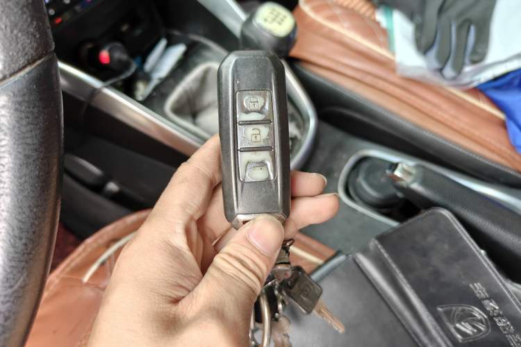 Used Baojun 510 2017 1.5L Manual Luxury Model Vehicle Key