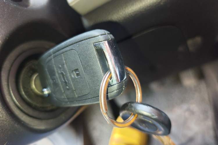 Used Baojun 510 2017 1.5L manual Comfort trim Vehicle Key